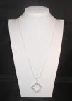 Display hals wit 25,5 cm hoog.