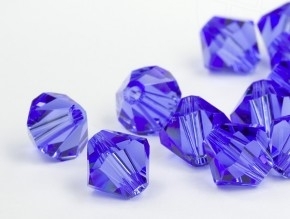 Bicone 8 mm Sapphire.(206) 36 stuks.