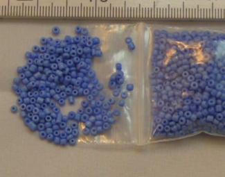 Rocailles 2mm blauw. 450 gram.