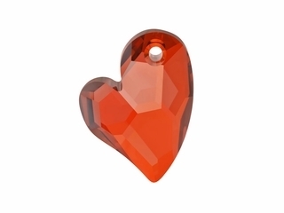 Swarovski hart 6261. Red magna.